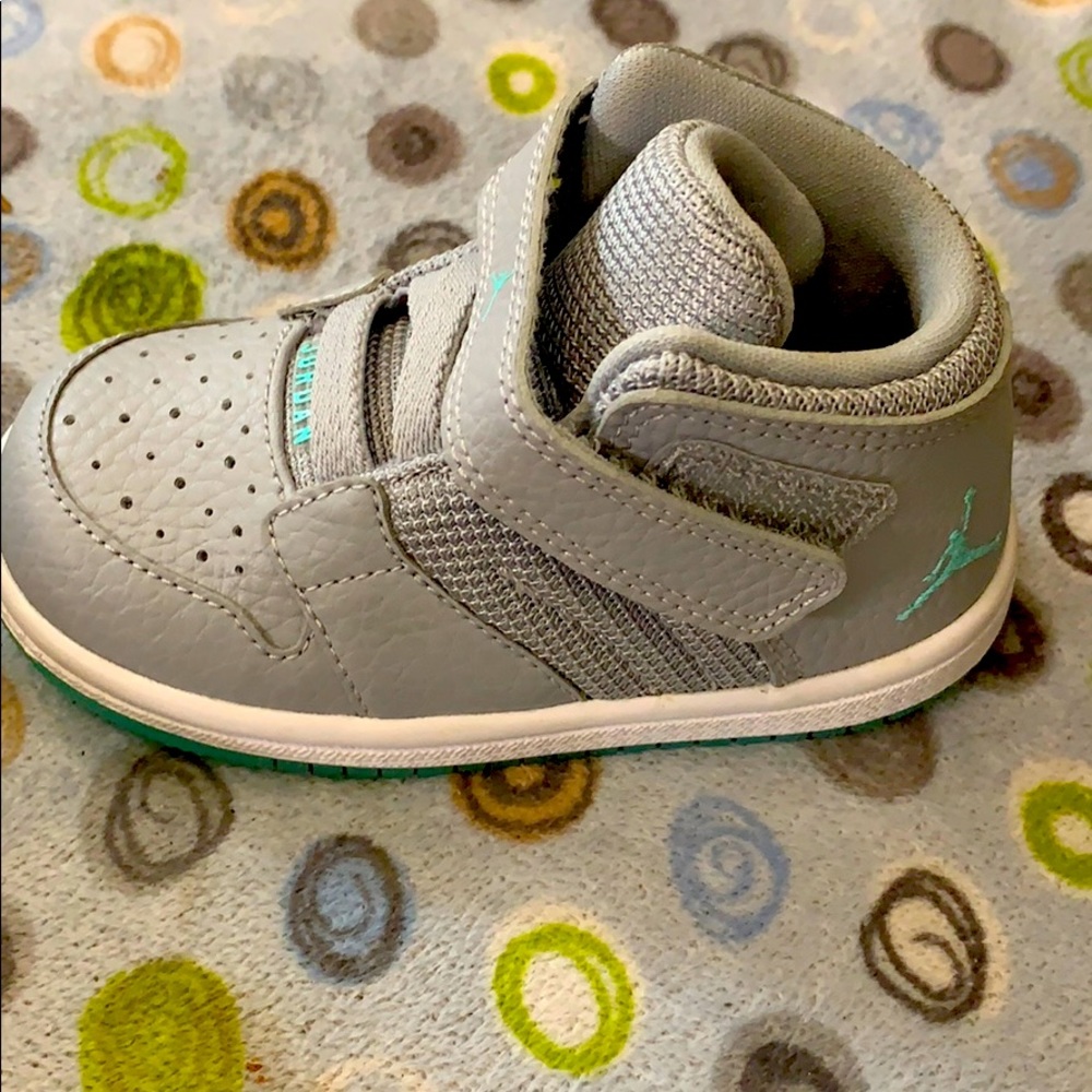 Air Jordan kids shoes
